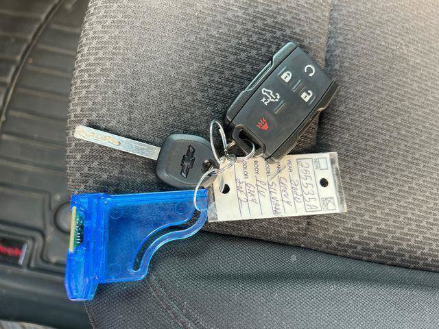 Used 2020 Chevrolet Silverado 1500 Custom w/ Custom Value Package image 30