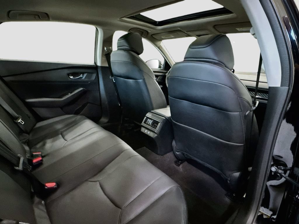 Used 2025 Honda Accord EX-L image 32