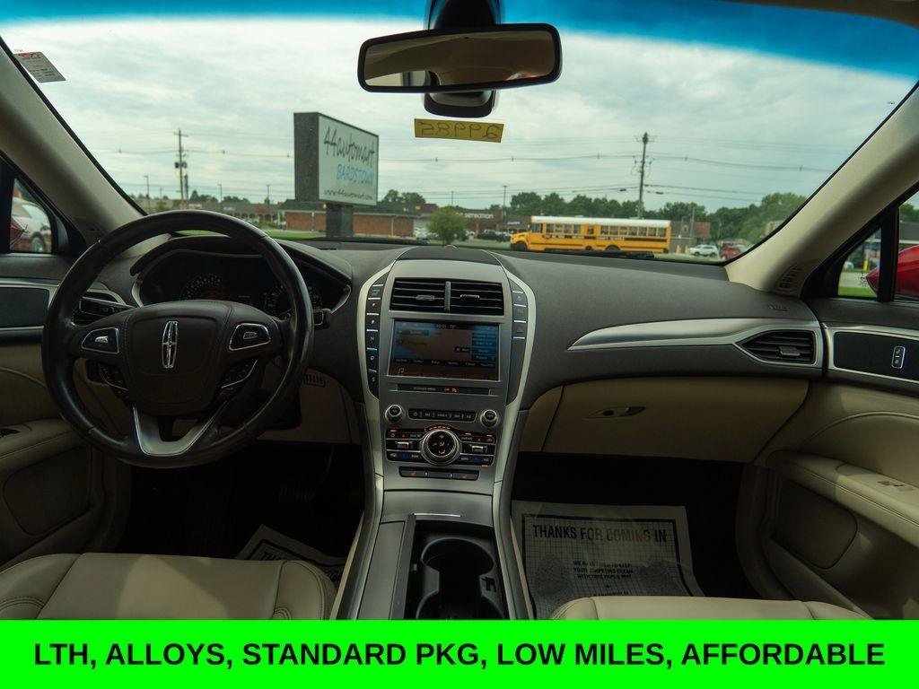 Used 2019 Lincoln MKZ Premiere FWD image 13