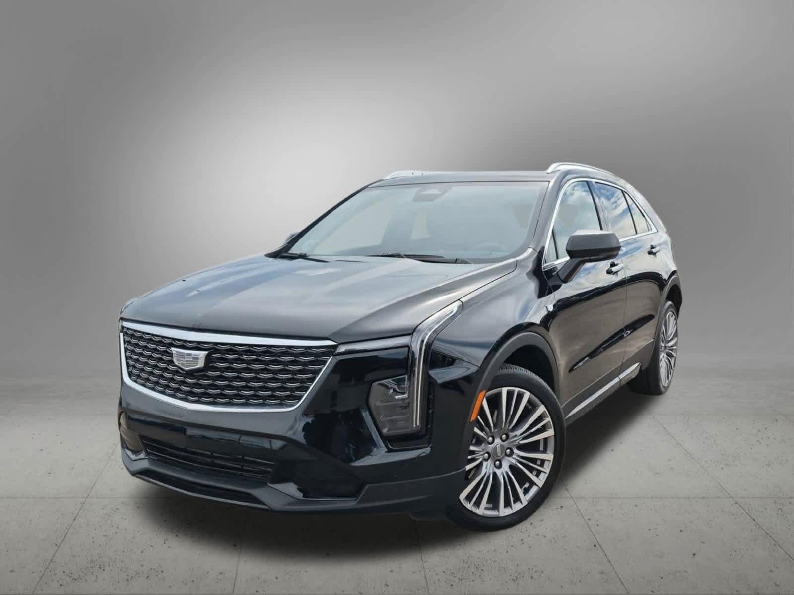 Used 2024 Cadillac XT4 Premium Luxury AWD/4WD image 1
