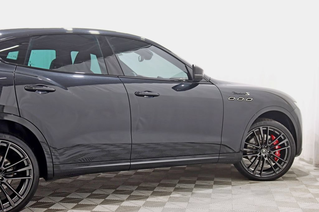 Used 2022 Maserati Levante Modena S AWD/4WD image 11