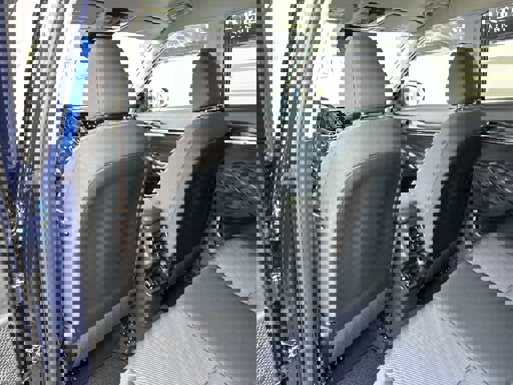 New 2026 Kia Seltos LX image 13