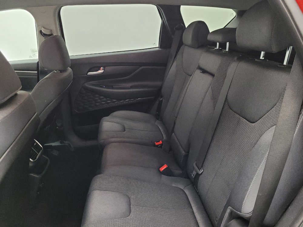 Used 2019 Hyundai Santa Fe SE AWD/4WD image 18