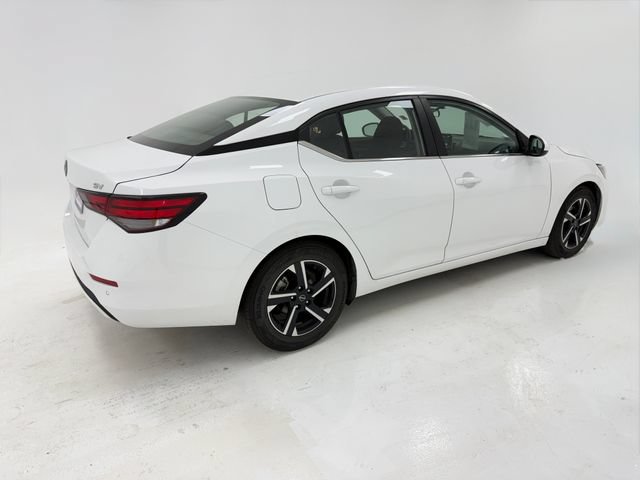 Used 2024 Nissan Sentra SV FWD image 21