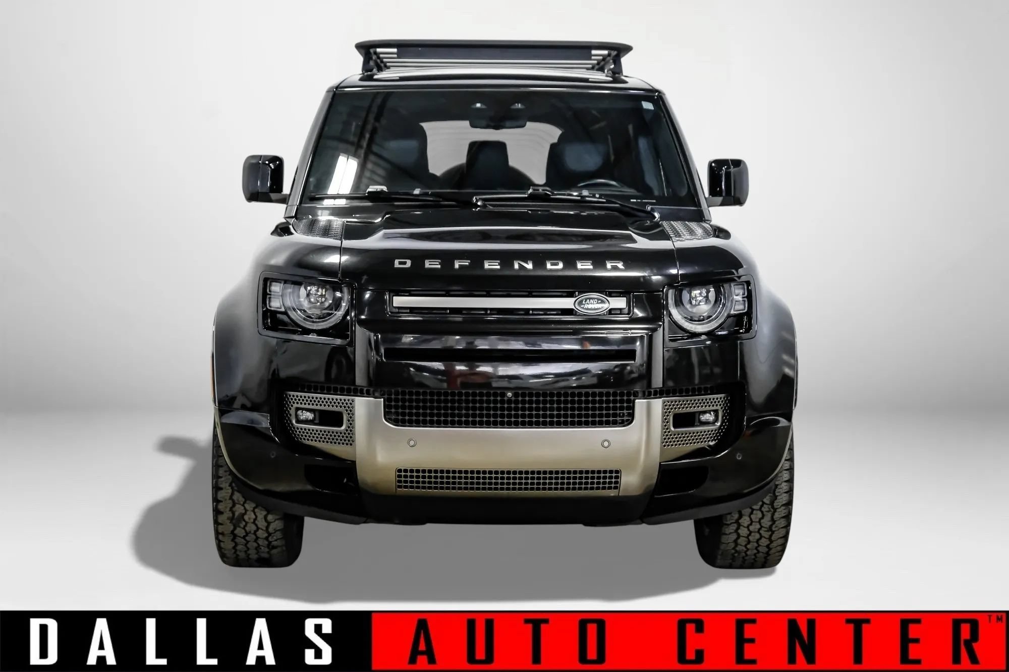 Used 2021 Land Rover Defender 110 X AWD/4WD image 2