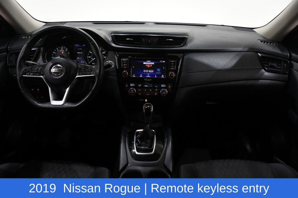 Used 2019 Nissan Rogue SV FWD image 8