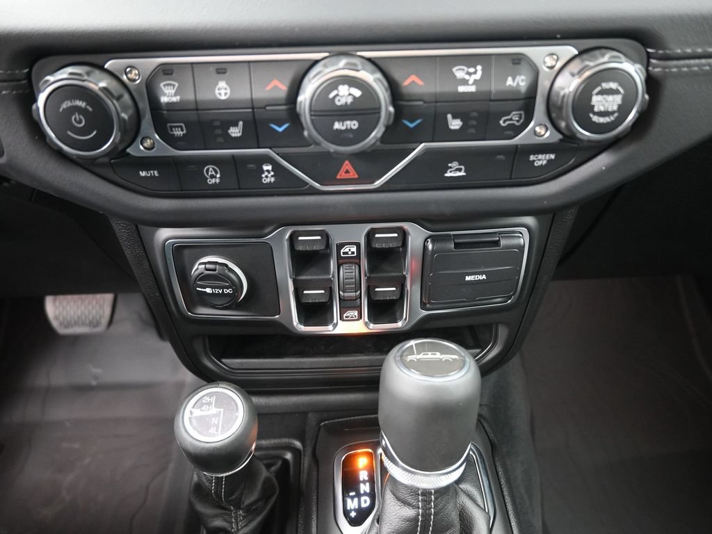 New 2026 Jeep Gladiator Sport AWD/4WD image 9