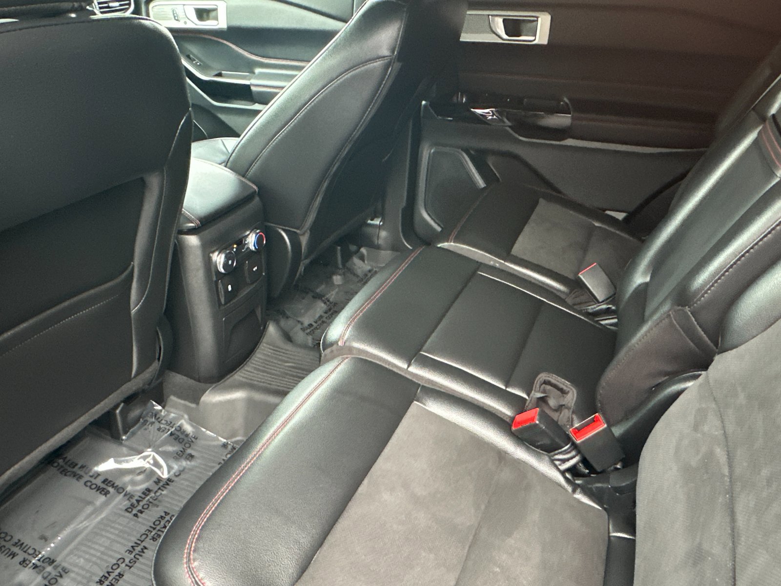 Certified 2022 Ford Explorer ST-Line image 13