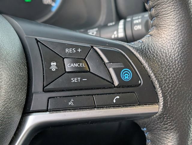 Used 2019 Nissan Leaf SV w/ SV Technology Package image 25