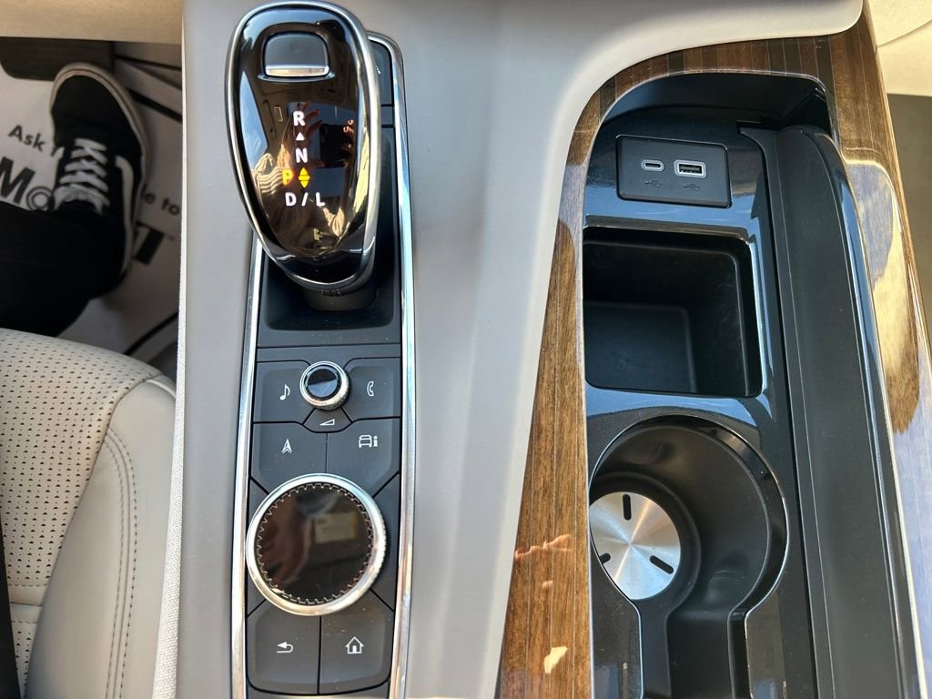 Certified 2023 Cadillac Escalade Sport Platinum image 30