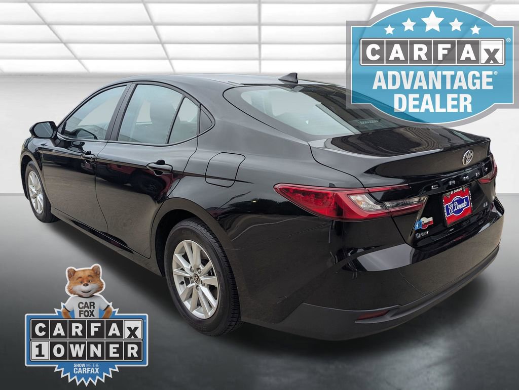 Used 2025 Toyota Camry LE FWD image 2