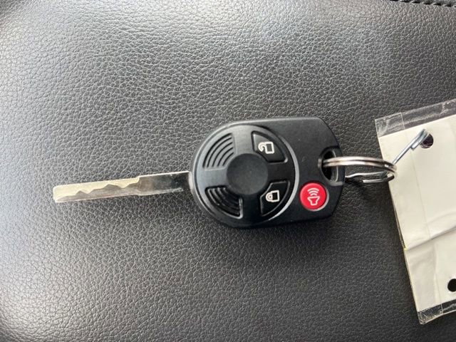 Used 2013 Ford Escape SE image 32