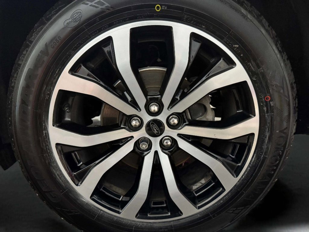 Used 2020 Ford Explorer ST image 31