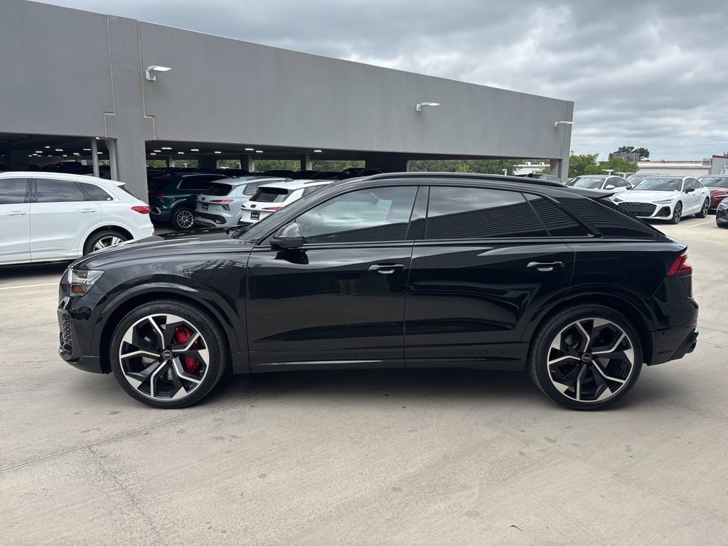 Used 2024 Audi RS Q8 AWD/4WD image 9