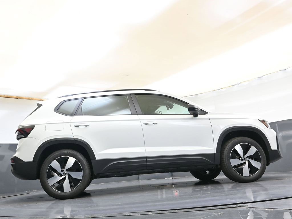 New 2025 Volkswagen Taos S image 39