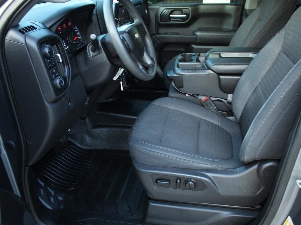 Used 2020 Chevrolet Silverado 1500 W/T w/ Z71 Off-Road Package AWD/4WD image 18
