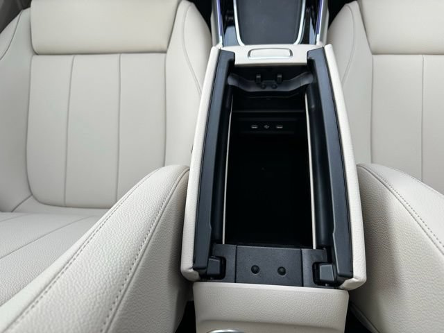 New 2026 Mercedes-Benz GLB 250 4MATIC image 34