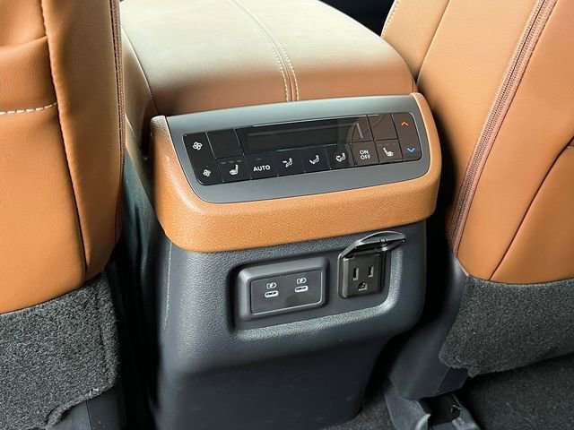 New 2026 Nissan Pathfinder Platinum image 39