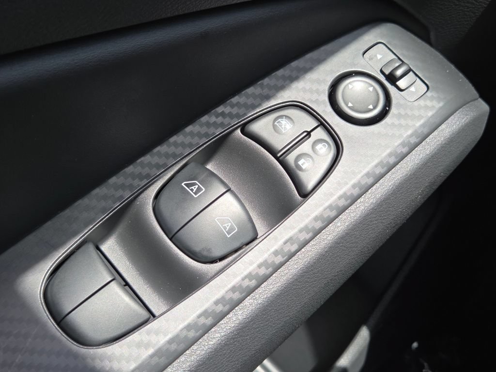New 2026 Nissan Altima 2.5 SV AWD/4WD image 21