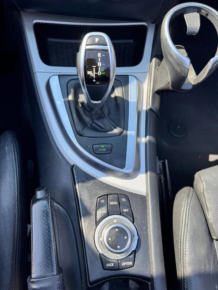 Used 2012 BMW 135i Convertible image 23