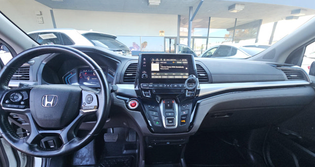 Used 2018 Honda Odyssey Elite image 5