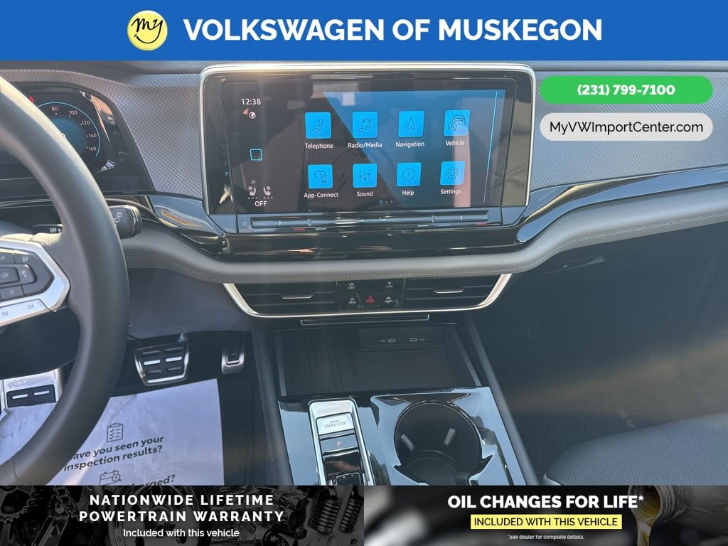 New 2026 Volkswagen Atlas Peak Edition image 19