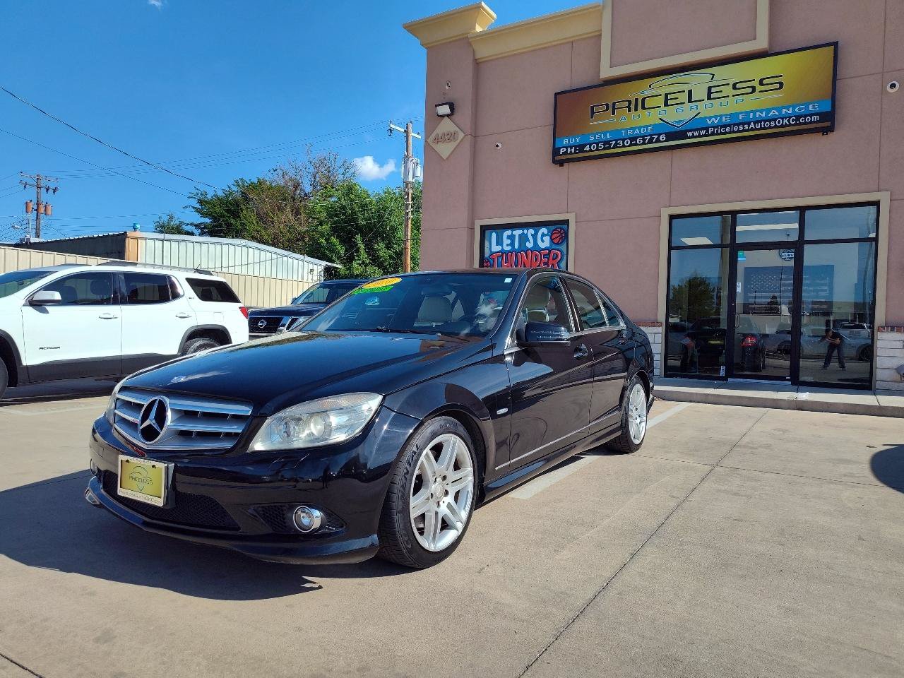 Used 2010 Mercedes-Benz C 300 Sedan image 8