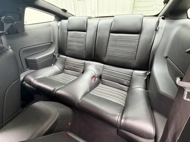 Used 2009 Ford Mustang Premium RWD image 24