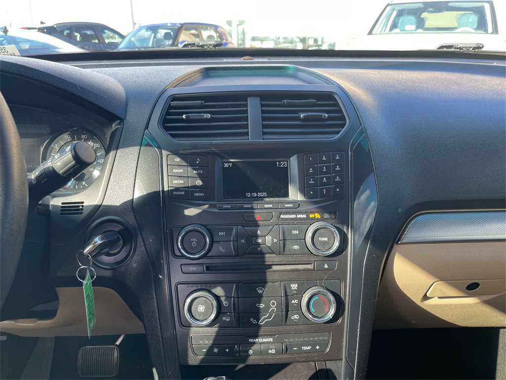 Used 2016 Ford Explorer 4WD image 8