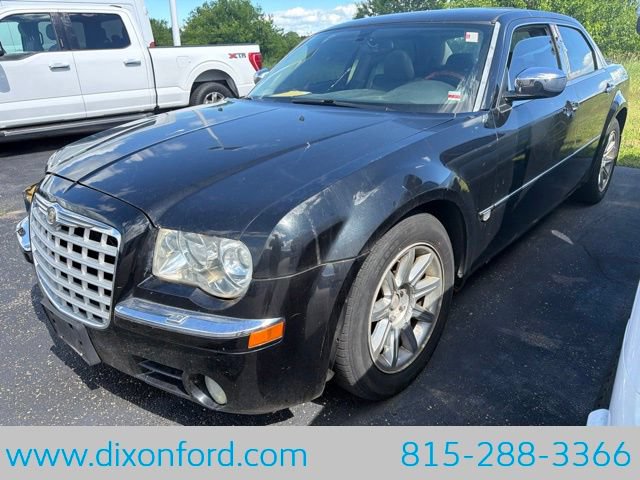 Used 2005 Chrysler 300 C w/ Navigation & Sound Group II RWD image 1