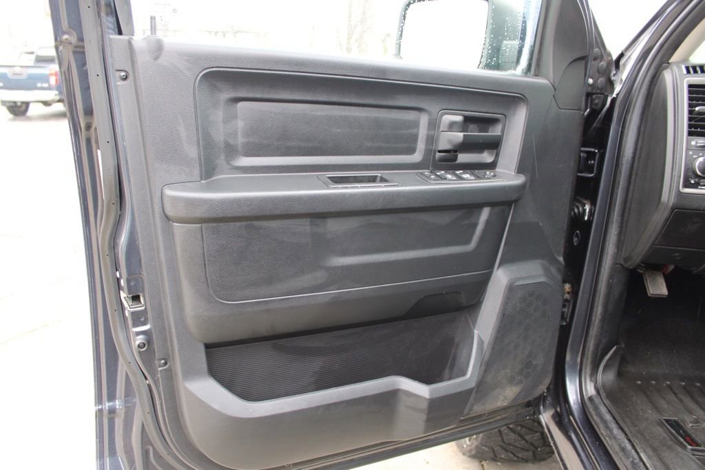 Used 2016 RAM 1500 Express w/ Popular Equipment Group image 16