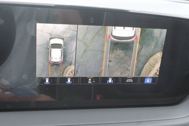 New 2026 Buick Encore GX Avenir w/ Avenir Technology Package image 37