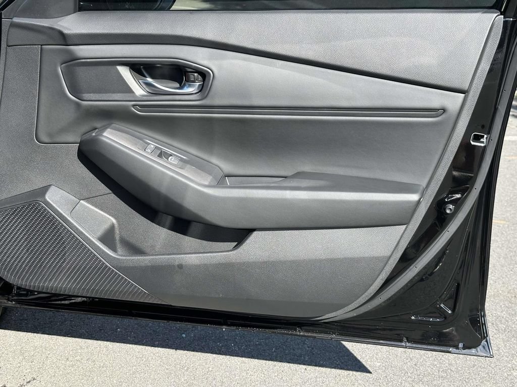 Used 2026 Honda Accord SE image 27