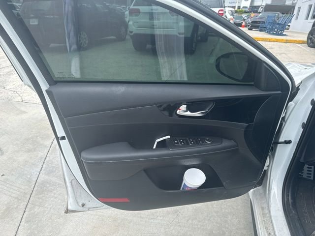 Used 2024 Kia Forte GT-Line w/ GT-Line Premium Package FWD image 12