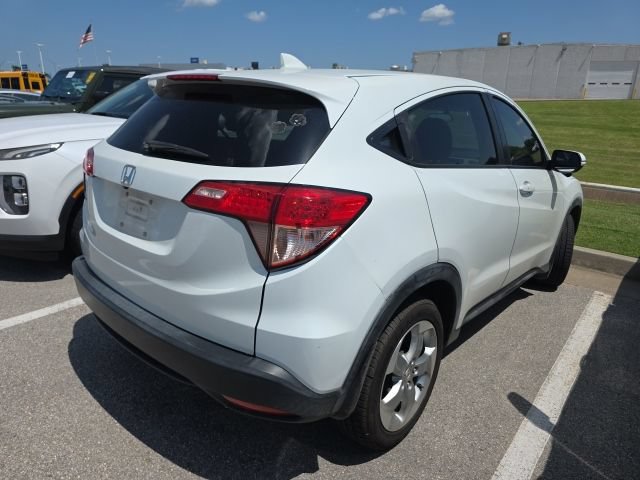 Used 2017 Honda HR-V EX image 5