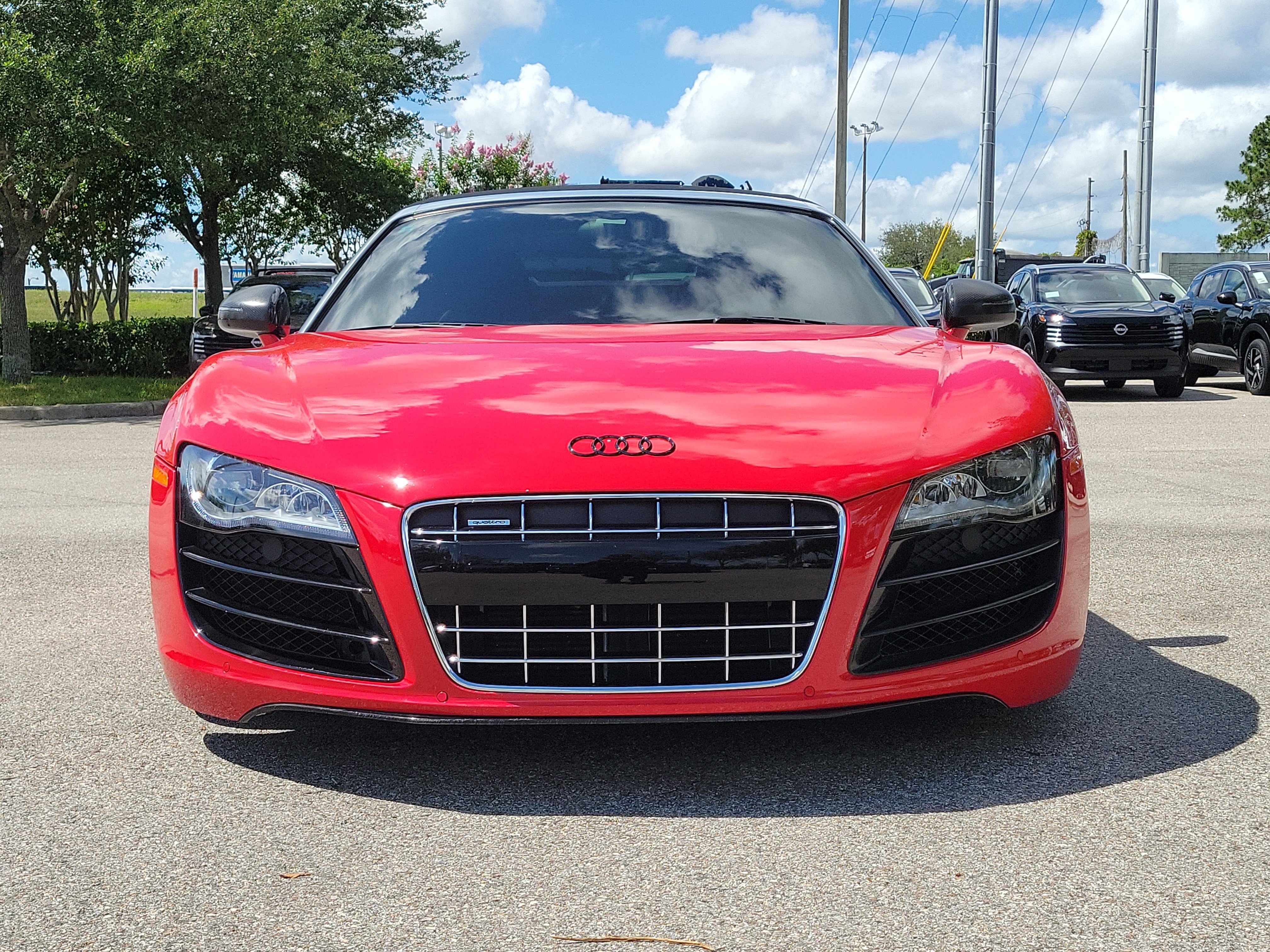 Used 2011 Audi R8 V10 AWD/4WD image 2