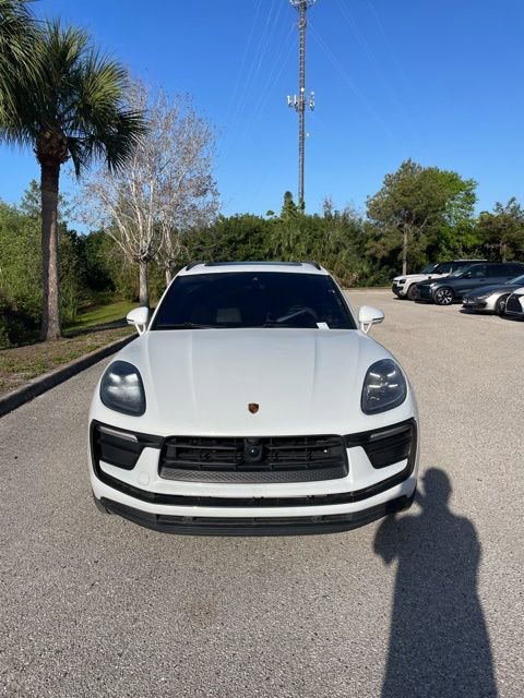Used 2023 Porsche Macan Turbo image 6