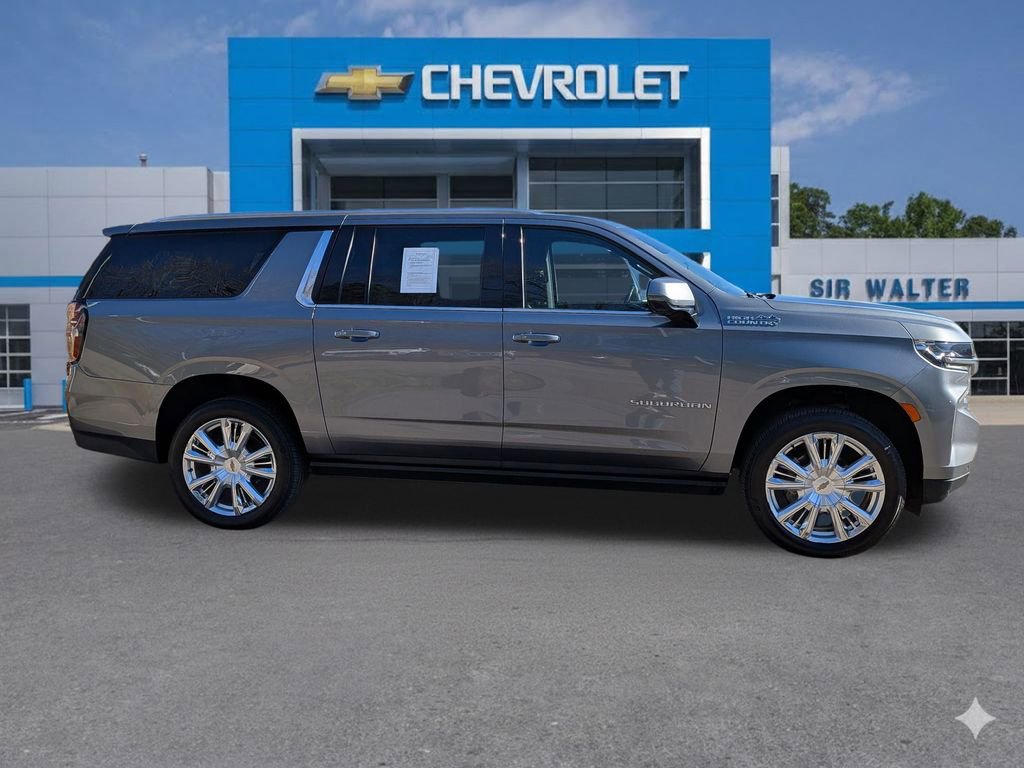 Used 2022 Chevrolet Suburban High Country w/ Premium Package 2 image 7