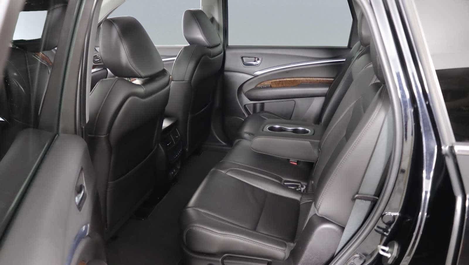 Used 2020 Acura MDX SH-AWD image 15