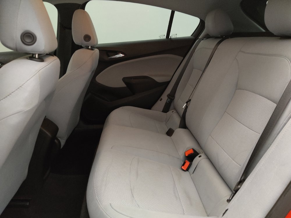 Used 2019 Chevrolet Cruze LS w/ LS Convenience Package FWD image 18