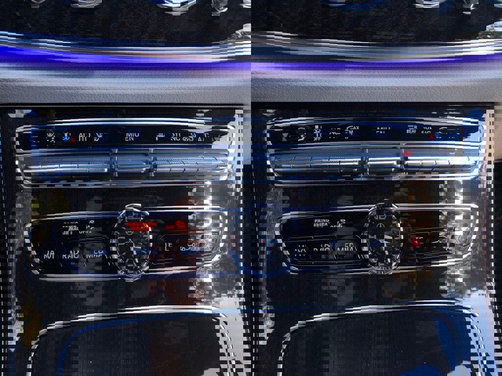 Certified 2020 Mercedes-Benz E 450 4MATIC Sedan image 28