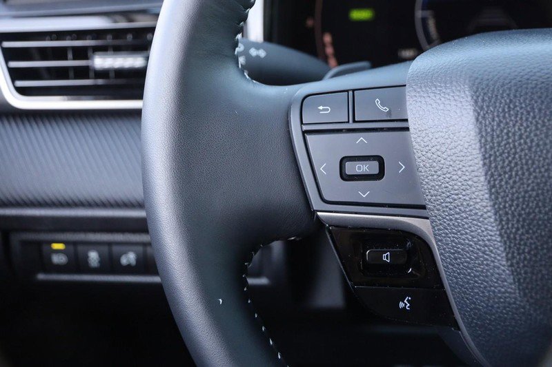 New 2026 Toyota Camry SE image 11