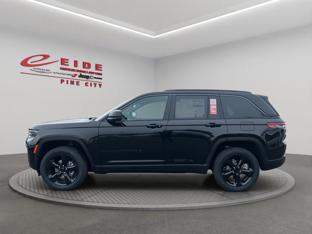 New 2026 Jeep Grand Cherokee Limited w/ Limited Altitude Package AWD/4WD image 2