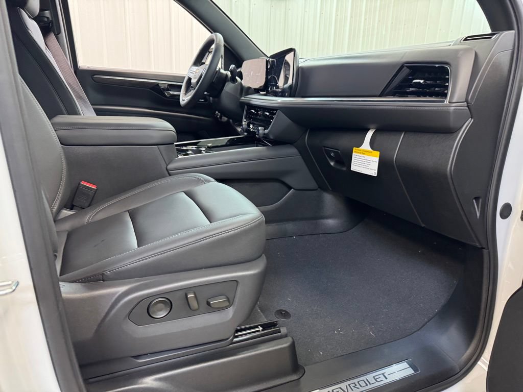 New 2026 Chevrolet Tahoe LT RWD image 26