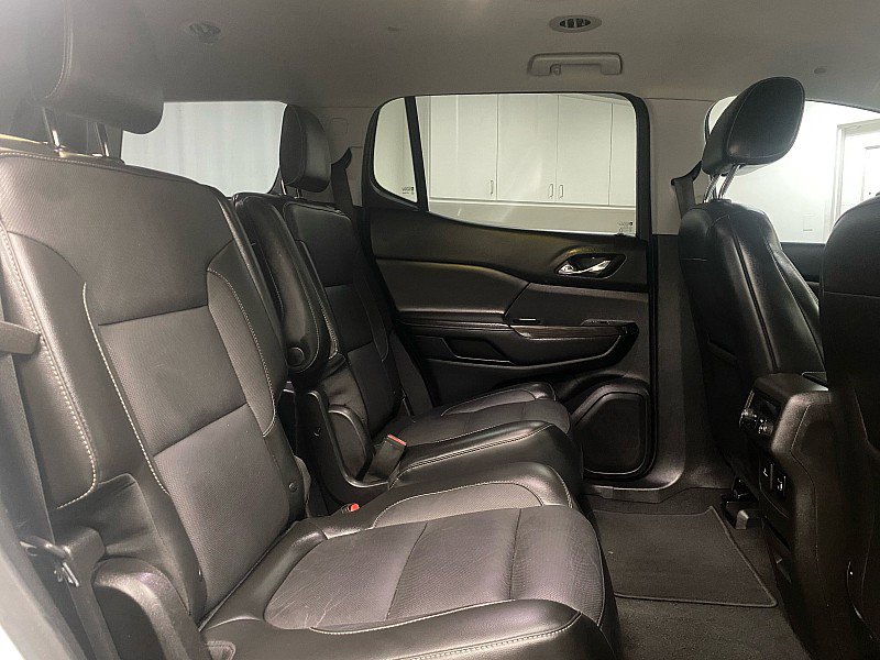 Used 2018 GMC Acadia SLT image 17