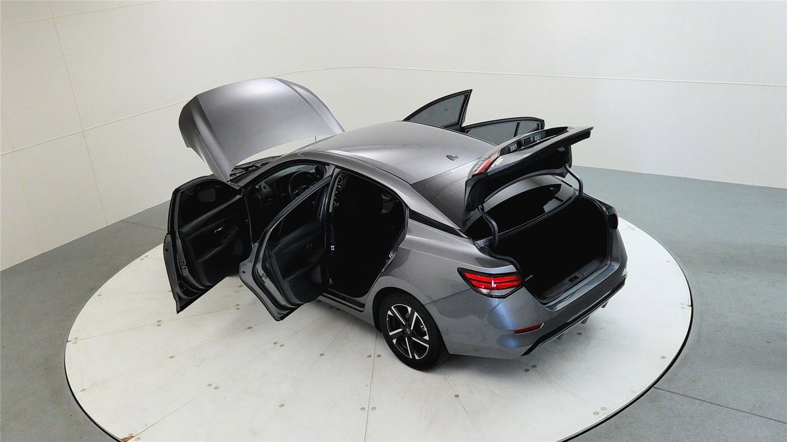 Used 2024 Nissan Sentra SV image 19