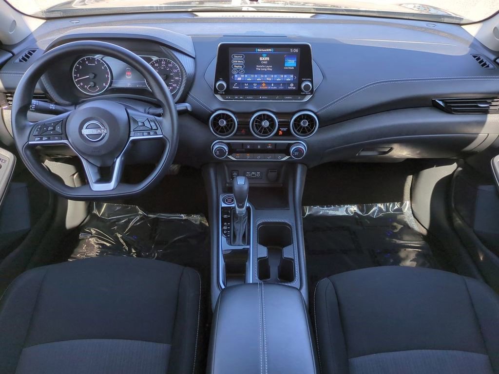 Certified 2025 Nissan Sentra SV w/ Lighting Package image 14