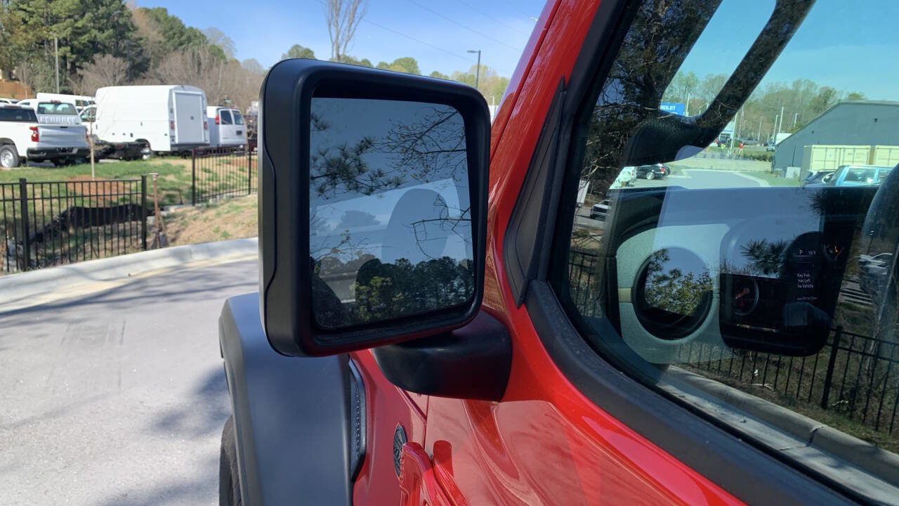 Used 2024 Jeep Wrangler Sport image 63