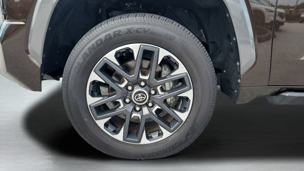 Used 2023 Toyota Tundra Limited AWD/4WD image 10
