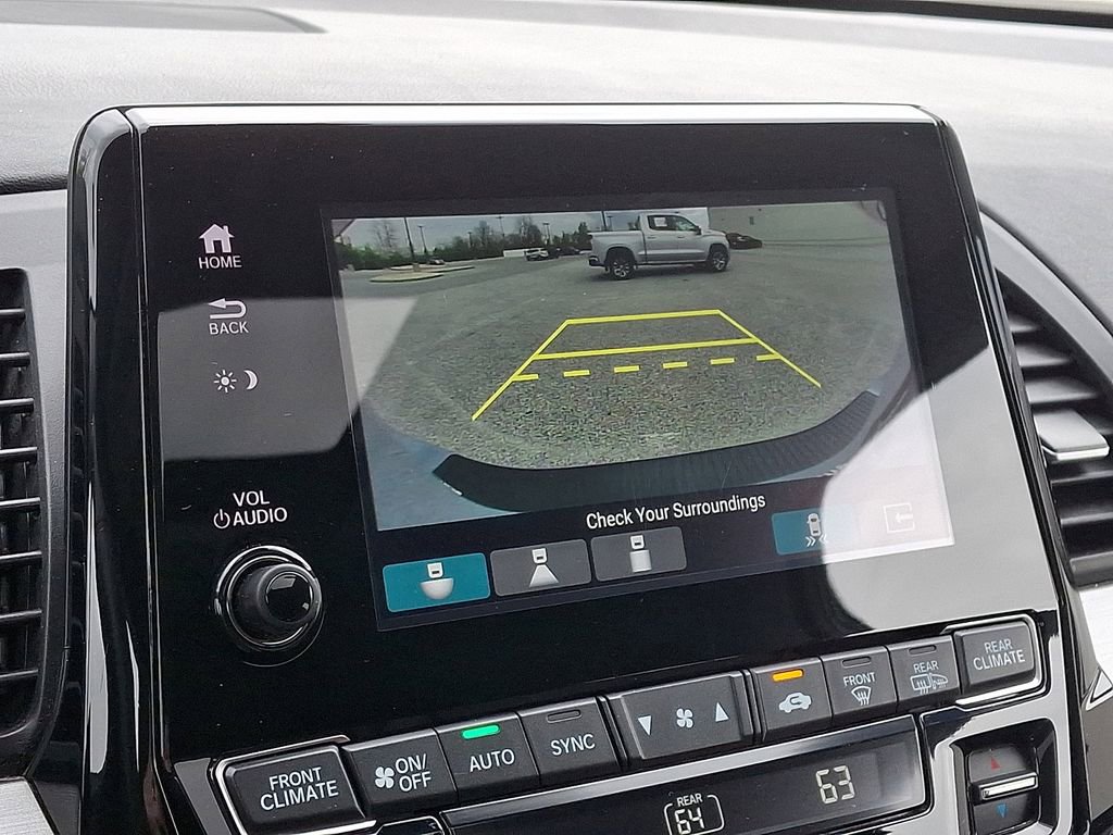 Used 2023 Honda Odyssey Touring image 4